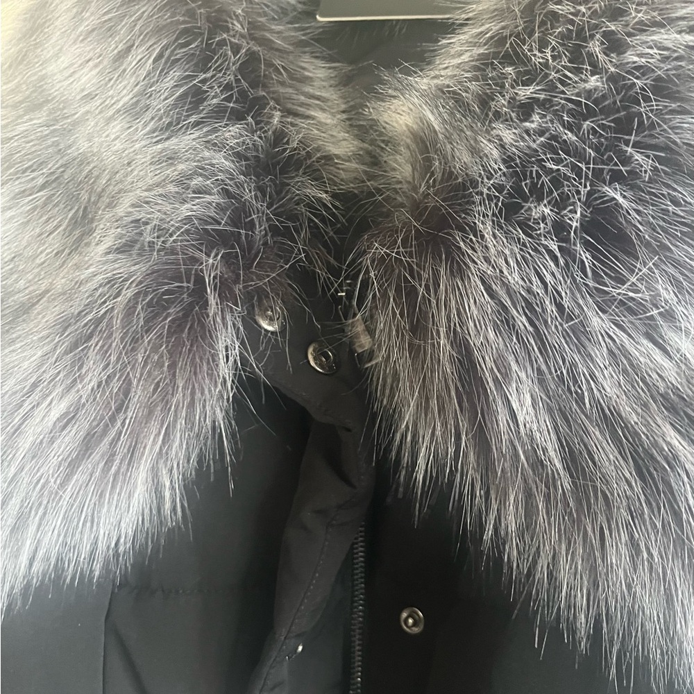 Reidal Women's Black Puffer Jacket with Faux Fur Collar - Picture 4 of 5